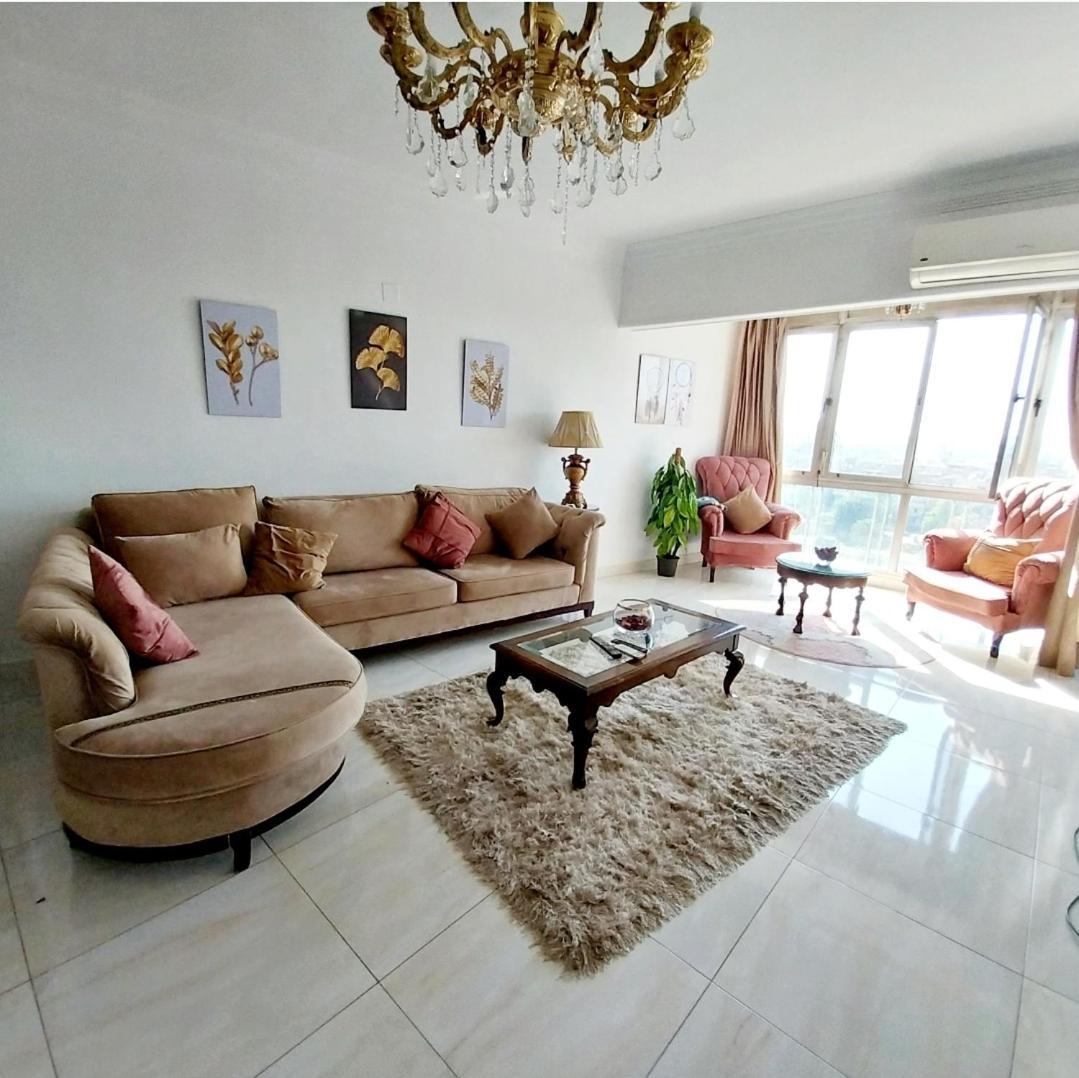 Apartment Omar *